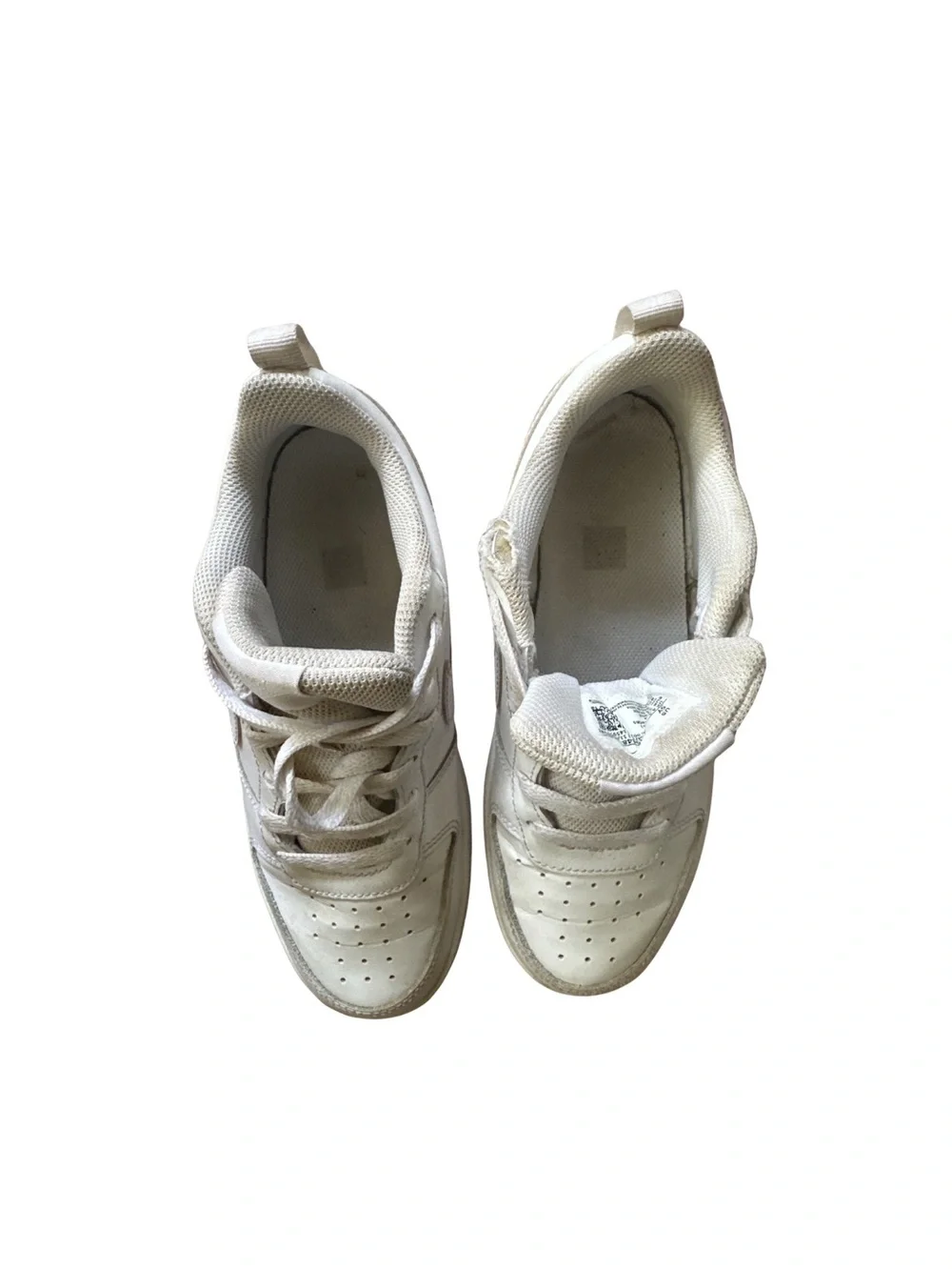 Nike Kids White Sneakers 👟 Size 5Y
